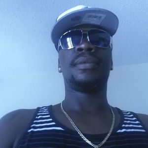 Meet your Posher, Broderick